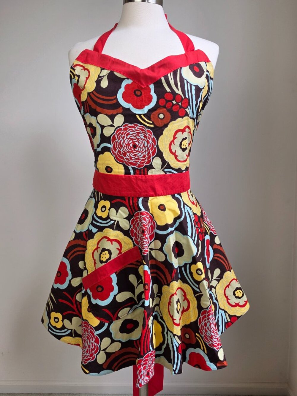 Canterbury Road Retro Vintage Style Cotton Floral Brown Red Yellow Blue Apron XL